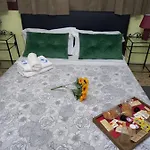 Oda ve Kahvaltı Peace *